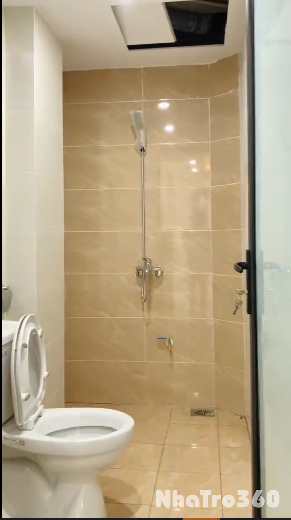 Nhượng CC mini 1PN, 1WC, 30m2, 6 triệu tại Nguyễn Khánh Toàn, Cầu Giấy, HN