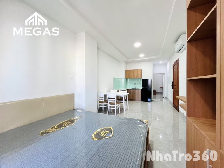 Full nội thất, free dịch vụ, mới, tự do, giá rẻ