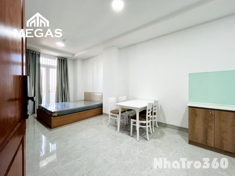 Full nội thất, free dịch vụ, mới, tự do, giá rẻ