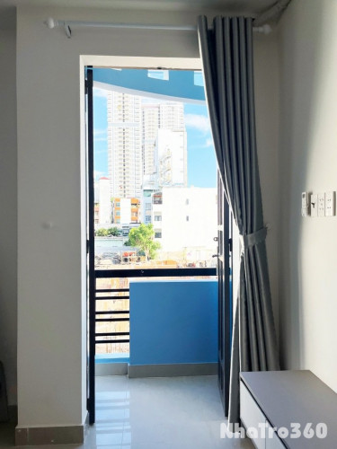 Phòng mới ban công full nt 100% Lý Thường Kiệt q10