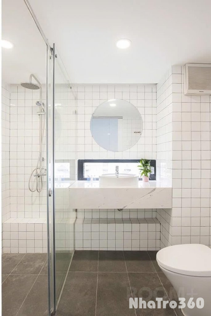 CĂN HỘ DỊCH VỤ CAO CẤP – QUẬN 3 – BAN CÔNG RỘNG 50M²