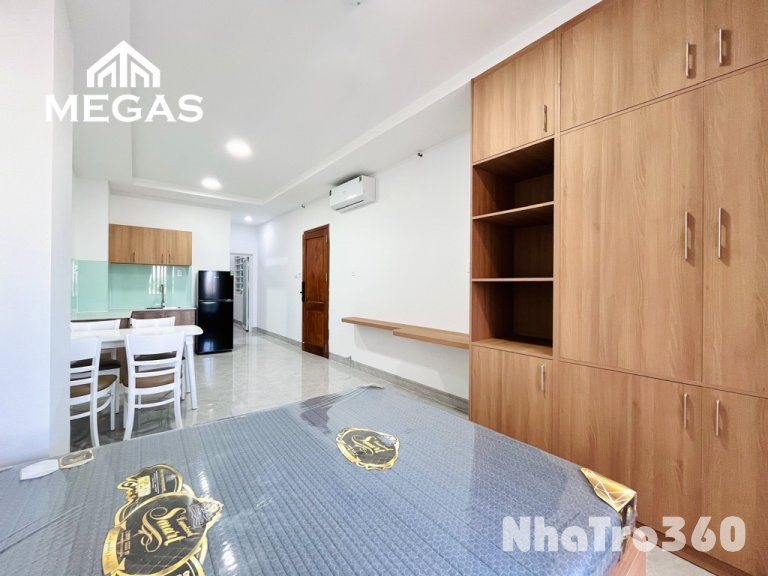 Full nội thất, free dịch vụ, mới, tự do, giá rẻ