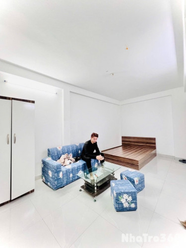 E còn trống phòng 136 Tân Triều