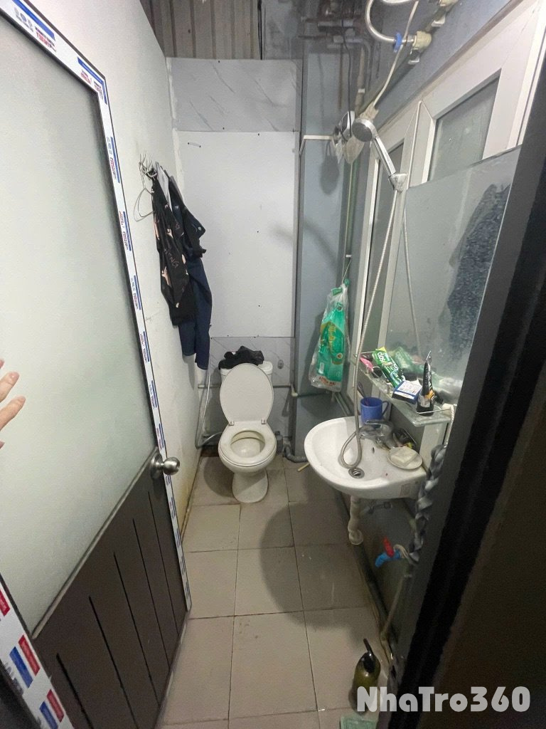 Phòng trọ 18m2 sát bệnh viện bạch mai