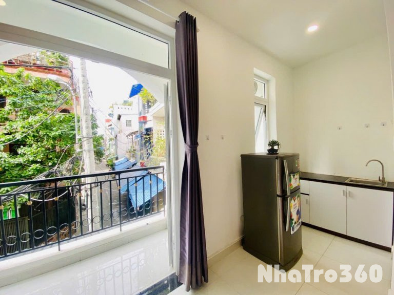 STUDIO BAN CÔNG FULL NT NGAY NGÃ TƯ BẢY HIỀN