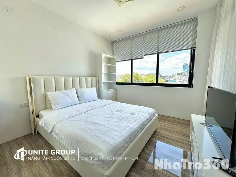 Cho thuê căn Penthouse dạng 1PN gần công viên HVT