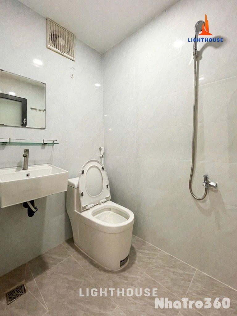 Cho thuê căn hộ đầy đủ nội thất giá rẻ ngay Etown