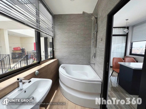 PENTHOUSE 50M2 FULL NT CAO CẤP NGAY LĂNG CHA CẢ
