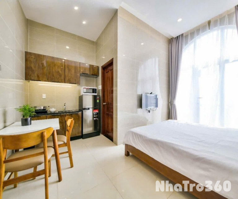 STUDIO BAN CÔNG FULL NT NGAY CHỢ PHẠM VĂN BẠCH