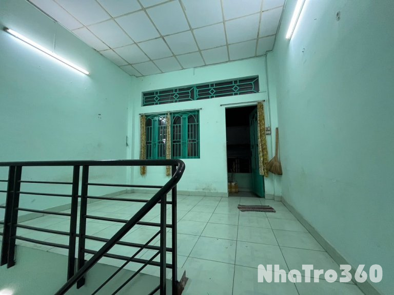 Thuê nguyên căn Bùi Tư Toàn 40m2 1 tầng yên tĩnh