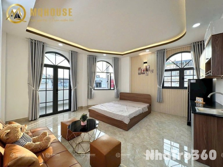 Căn hộ full nội thất cửa sổ Dương Bá Trạc Quận 8