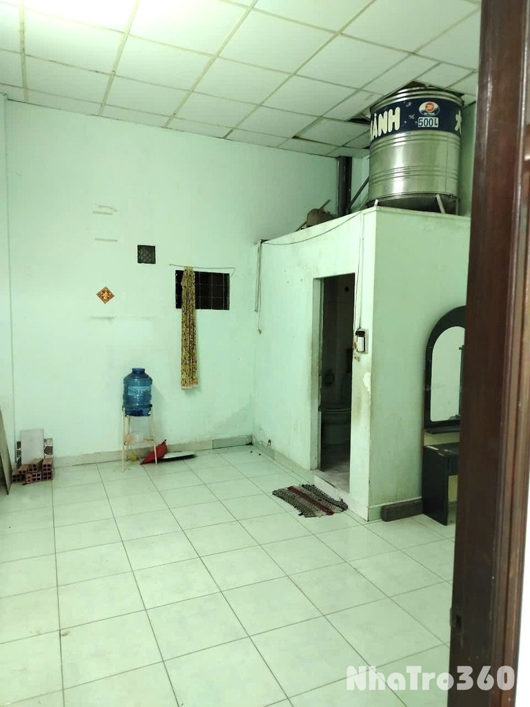 Thuê nguyên căn Bùi Tư Toàn 40m2 1 tầng yên tĩnh