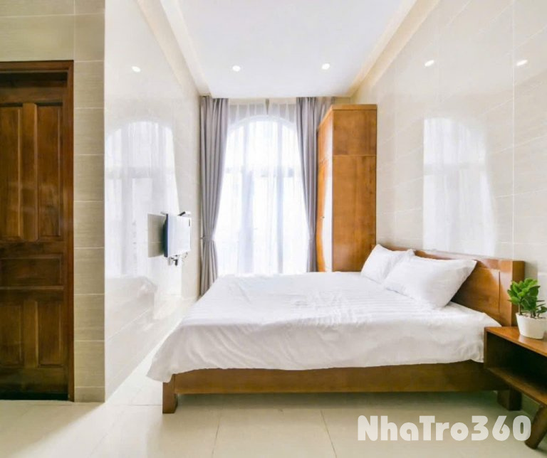 STUDIO BAN CÔNG FULL NT NGAY CHỢ PHẠM VĂN BẠCH