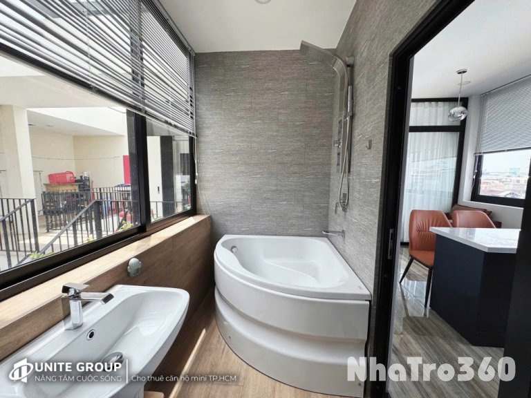 PENTHOUSE 50M2 FULL NT CAO CẤP NGAY LĂNG CHA CẢ