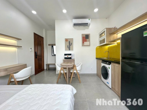 Cho thuê căn hộ Studio Cửa sổ mới y như hình Q10 gần ĐH Bách Khoa, ĐH Hoa Sen, ĐH UEH