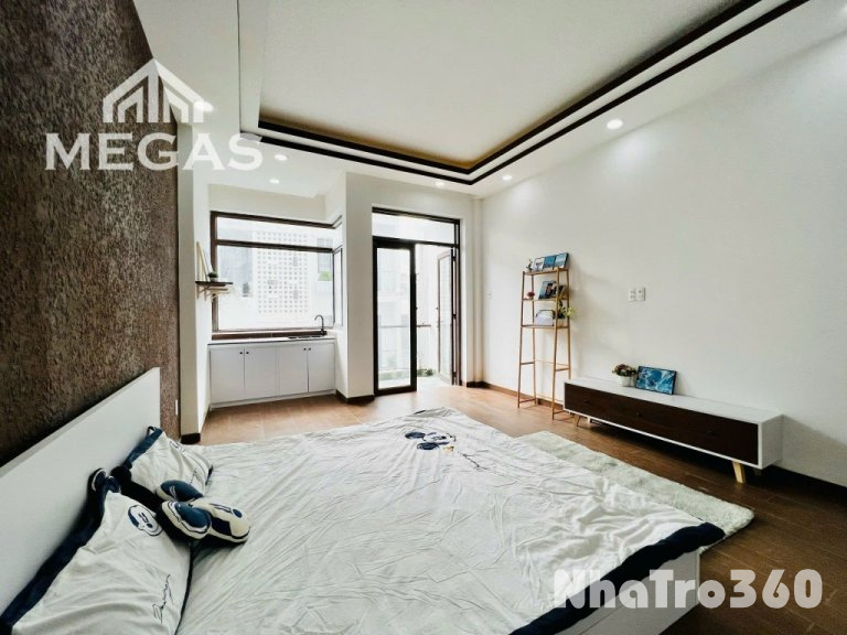 Nội thất cơ bản, ban công, tự do, an ninh