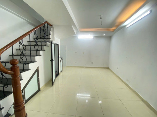 Cho thuê nhà Phố Giáp Nhị 40m2 x 2 tầng, 2 ngủ, 2 vệ sinh, 7 Triệu Bán hàng online, KD VP