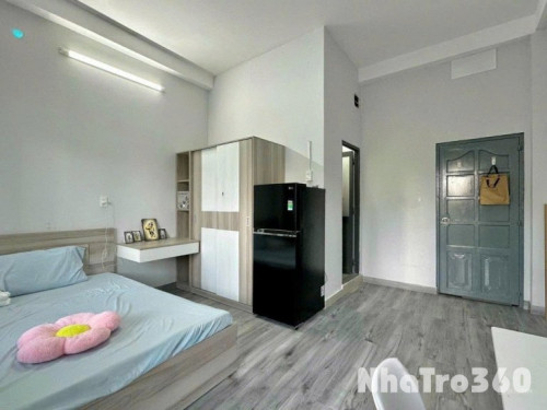 Cho thuê căn hộ ban công đầy đủ nội thất Hoàng Sa