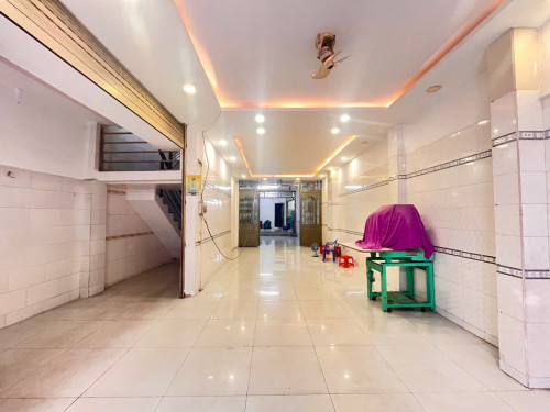 🔥 CHO THUÊ NHÀ MẶT TIỀN ĐÔNG HỒ, TÂN BÌNH – DT 6X25M NỞ HẬU – 2 TẦNG – GIÁ 35 TRIỆU/THÁNG 🔥