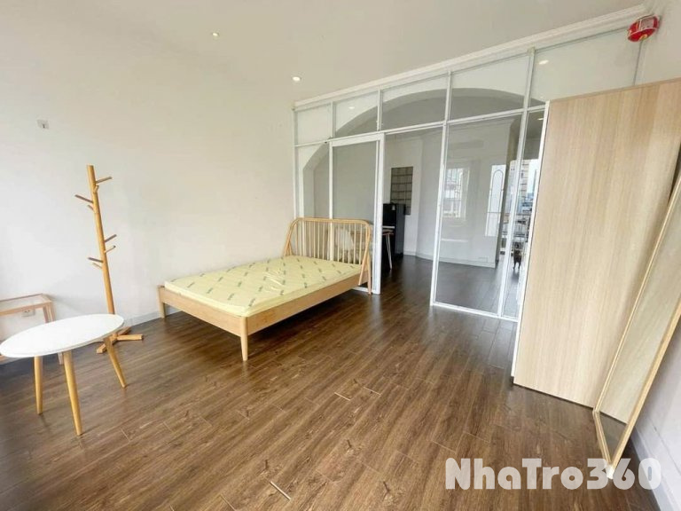 CĂN 1 PN BANCOL NGAY CẦU KHÁNH HỘI QUẬN 4