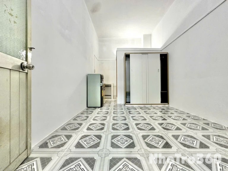 Nội thất cơ bản, rộng, giá rẻ, tự do