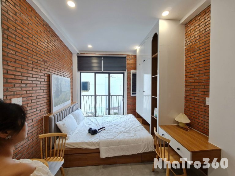 CHO THUÊ CHDV CÓ BAN CÔNG- GẦN CHỢ BẾN THÀNH, PĐB BÙI VIỆN, NGUYỄN HUỆ,…