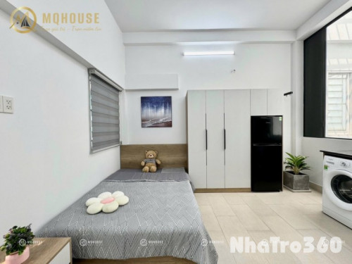 Studio cửa sổ trời thoáng mát