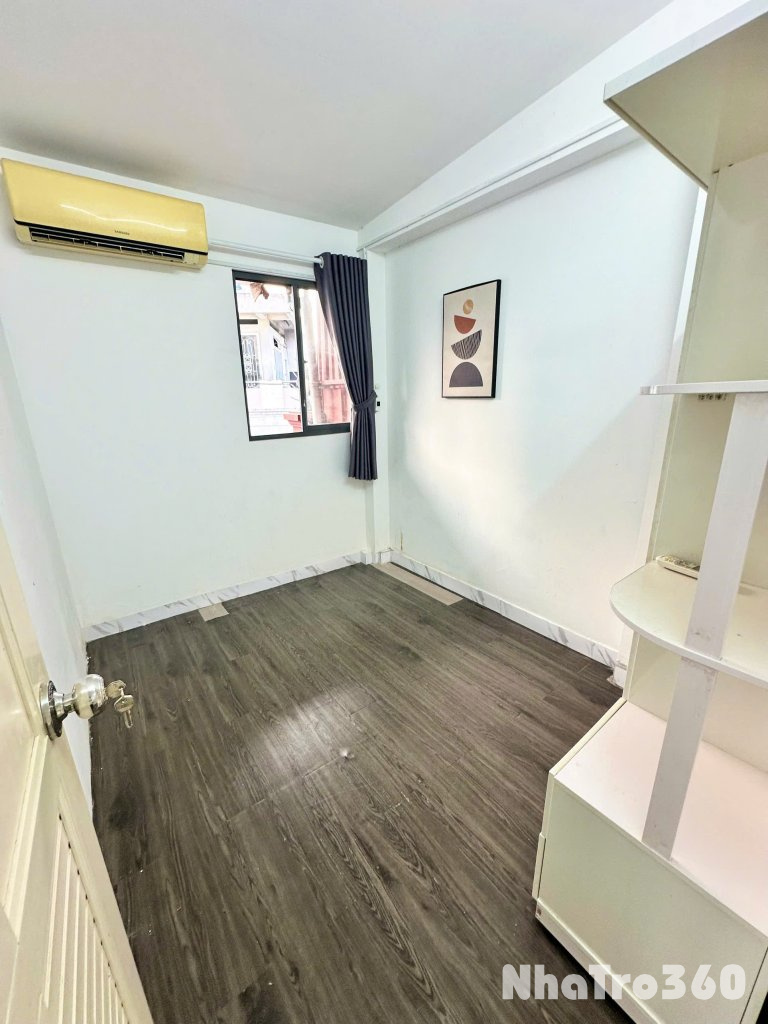 Cho thuê căn hộ 2PN Ban công thoáng Q1 gần cầu Thị Nghè, vòng xoay Điện Biên Phủ