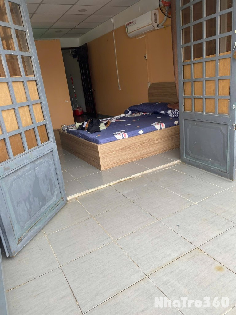 Cho thuê căn hộ Q5, đường Phan Văn Trị, gần cầu Chữ Y, cầu Nguyễn Văn Cừ, ĐH Sài Gòn