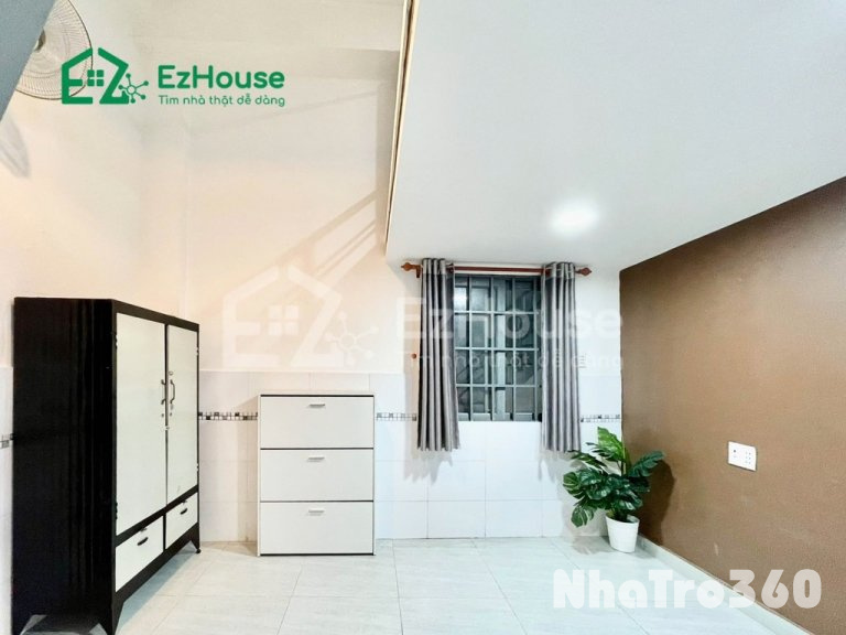 Nội thất cơ bản, máy nóng lạnh, cửa sổ, tự do