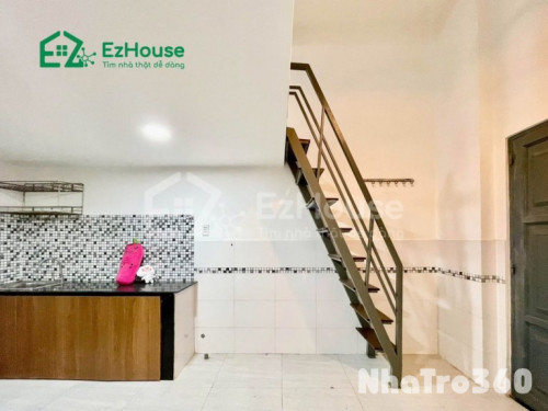 Nội thất cơ bản, máy nóng lạnh, cửa sổ, tự do