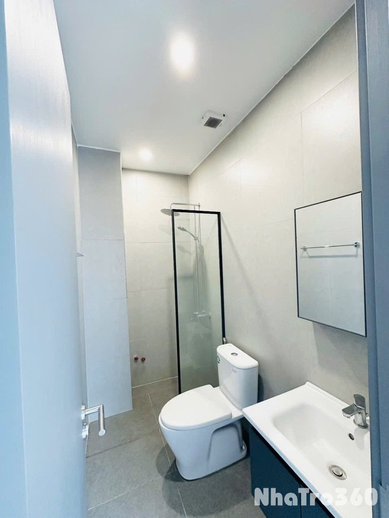 PHÒNG FULL NỘI THẤT NGAY VÕ VĂN KIỆT QUẬN 1