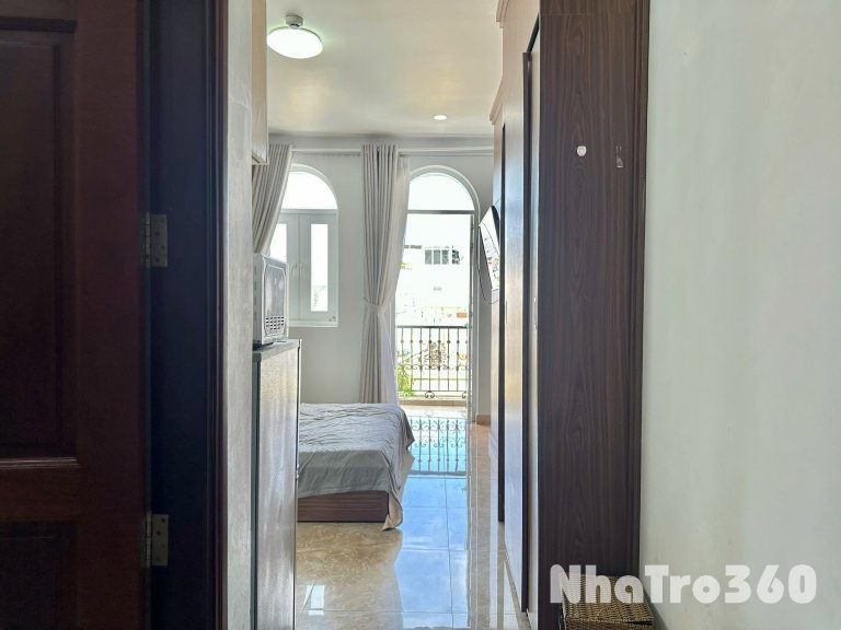 CĂN HỘ BAN CÔNG QUẬN 1 GẦN NGÃ 6 CỘNG HOÀ, BÙI VIỆN, GẦN ĐƯỜNG PHẠM VIẾT CHÁNH, ĐƯỜNG CỐNG QUỲNH,...