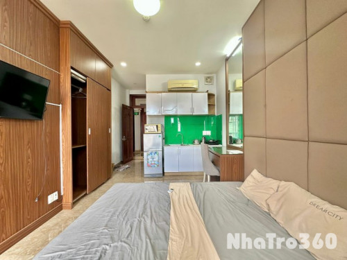 CĂN HỘ BAN CÔNG QUẬN 1 GẦN NGÃ 6 CỘNG HOÀ, BÙI VIỆN, GẦN ĐƯỜNG PHẠM VIẾT CHÁNH, ĐƯỜNG CỐNG QUỲNH,...