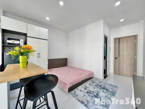 Cho thuê căn hộ Studio Ban công, Máy giặt riêng MỚI 100% Q10 gần công viên Lê Thị Riêng, Viettel Tower