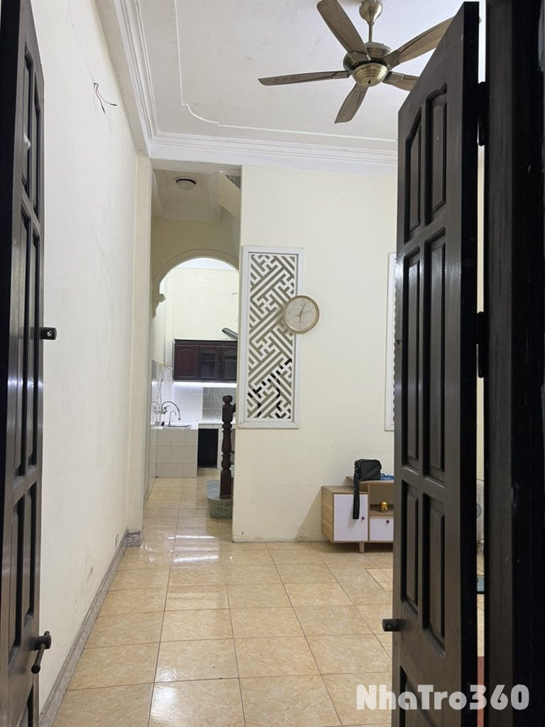 Cho thuê nguyên căn ngõ 649 lĩnh nam