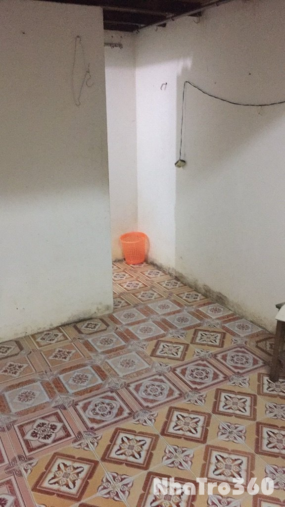 Phòng trọ trệt lối đi riêng , có gác chổ đễ xe ,