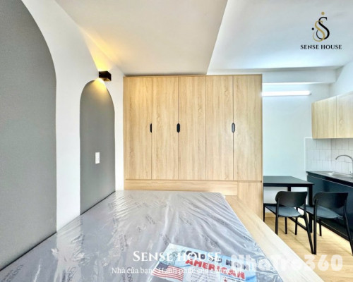 Studio full nội thất mới 100% gần Emart Phan Huy Ích