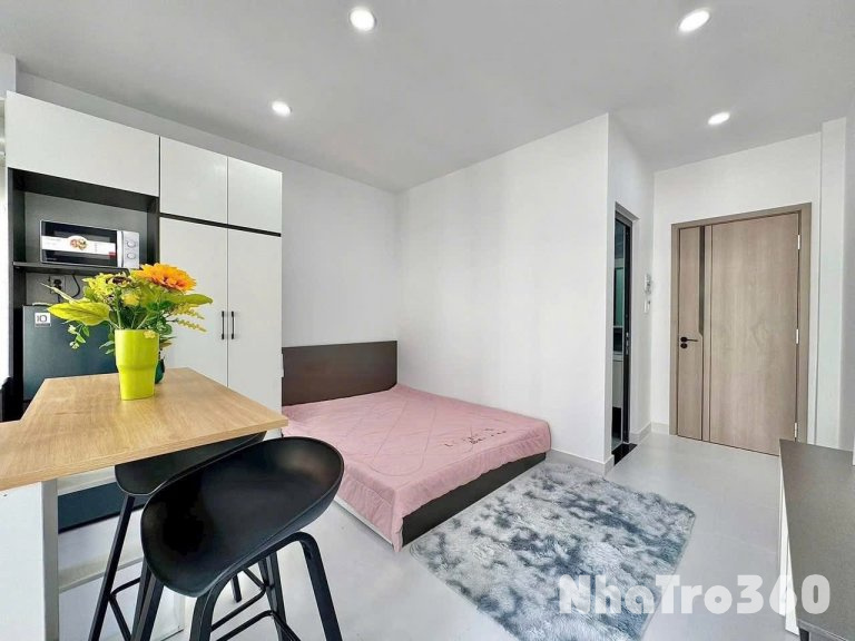 Cho thuê căn hộ Studio Ban công, Máy giặt riêng MỚI 100% Q10 gần công viên Lê Thị Riêng, Viettel Tower