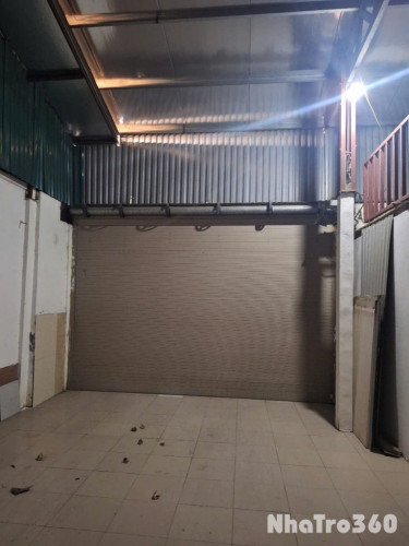 Cho thuê 250m2 kho xưởng mặt đê Ngọc Thụy, Long Biên, HN