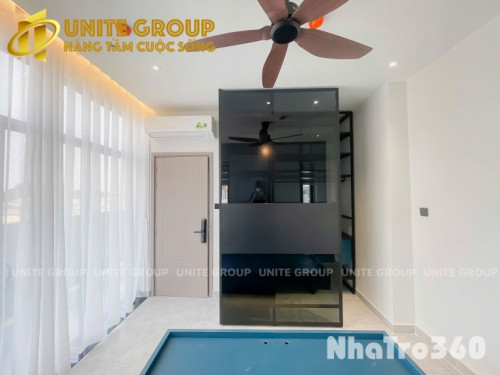 Khai trương căn hộ đẹp như Penhouse ngay trung tâm quận 4, bancol lớn, gần công viên Khánh Hội