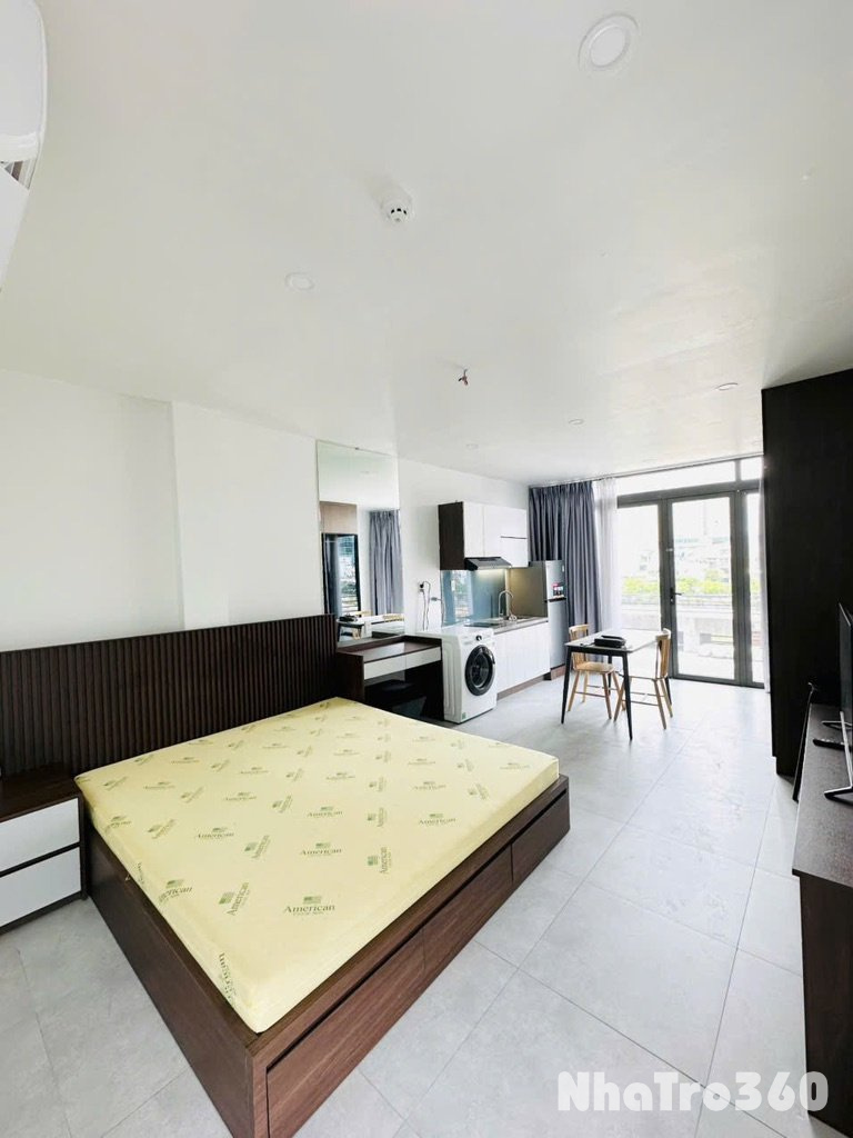 PHÒNG FULL NỘI THẤT NGAY VÕ VĂN KIỆT QUẬN 1