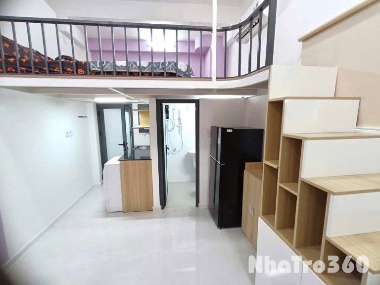 Cho thuê căn hộ Duplex (có gác), Q4, đường Tôn Thất Thuyết, ban công, máy giặt riêng