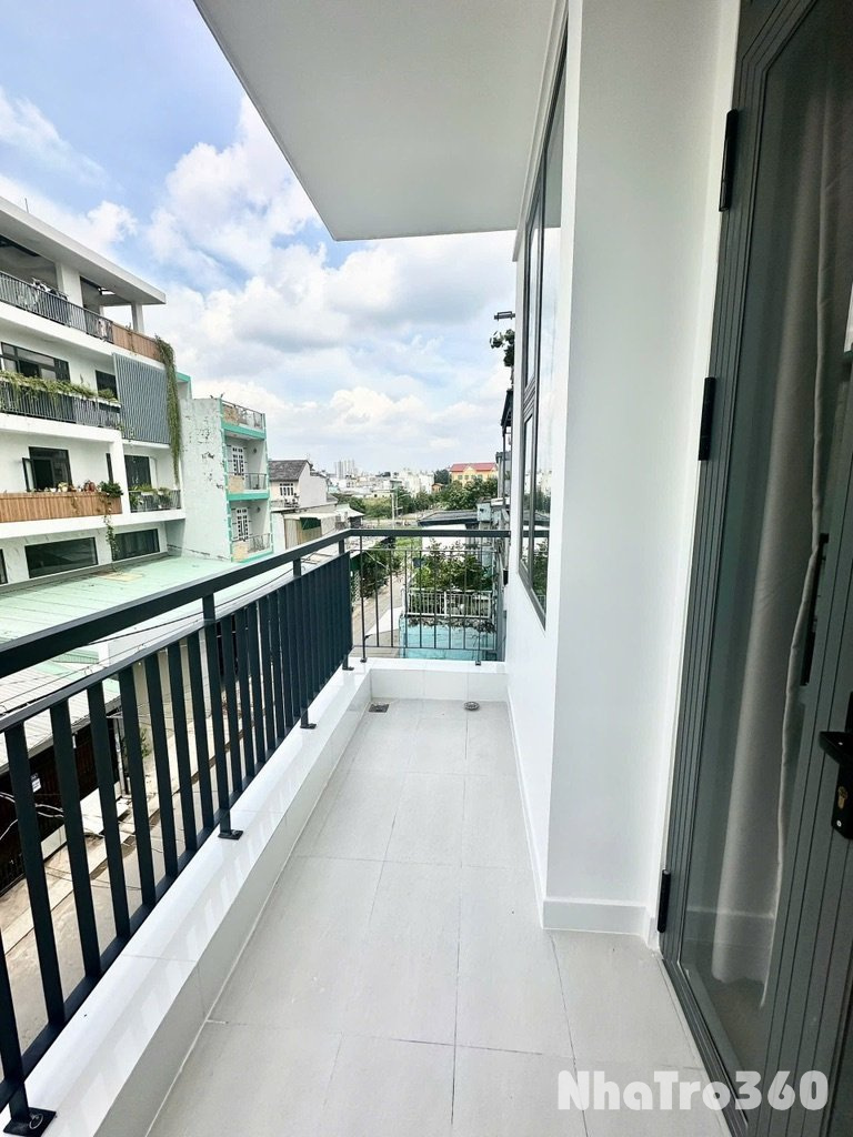 Full nội thất, studio, ban công, giá rẻ