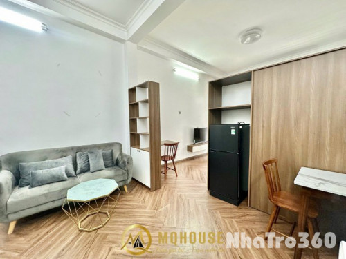 CĂN HỘ BAN CÔNG TÁCH BẾP FULL NỘI THẤT QUẬN 1 GẦN CÔNG VIÊN LÊ VĂN TÁM