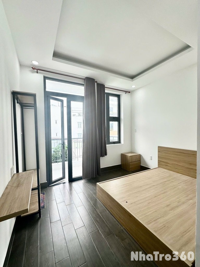 Full nội thất, studio, ban công, giá rẻ