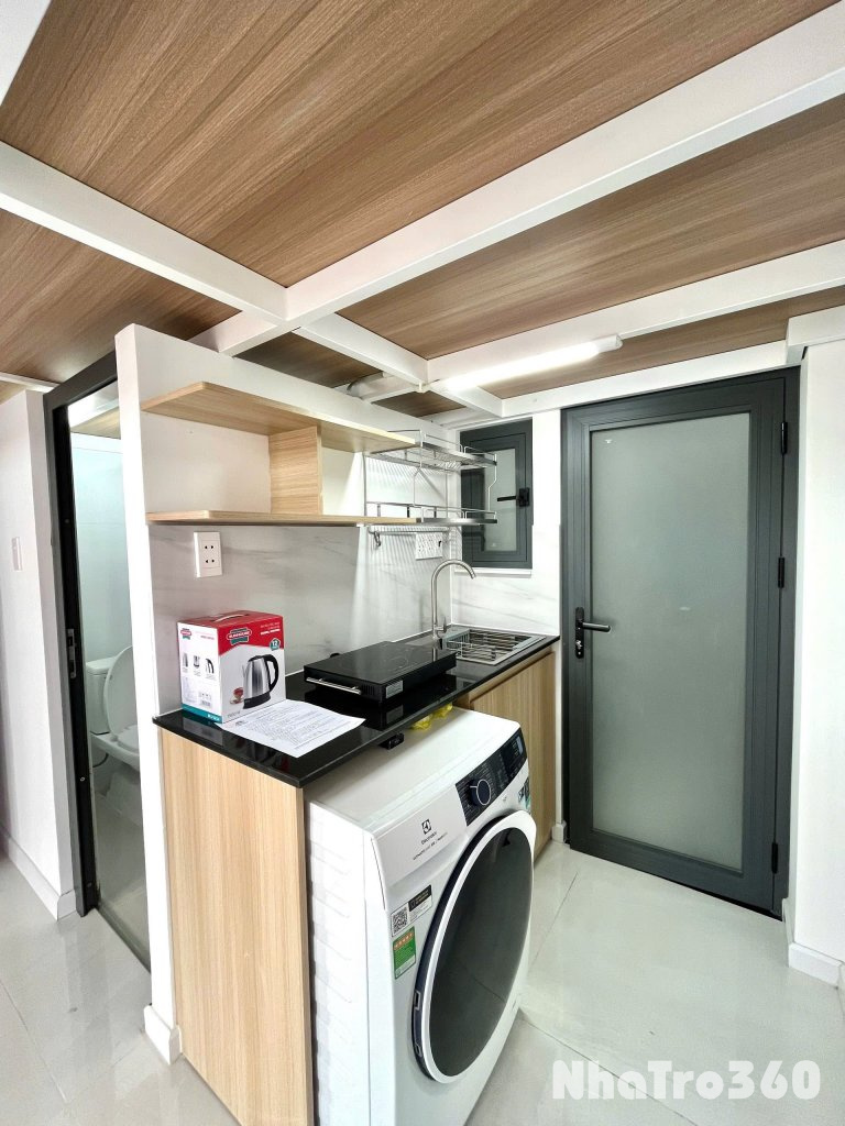 Cho thuê căn hộ Duplex (có gác), Q4, đường Tôn Thất Thuyết, ban công, máy giặt riêng