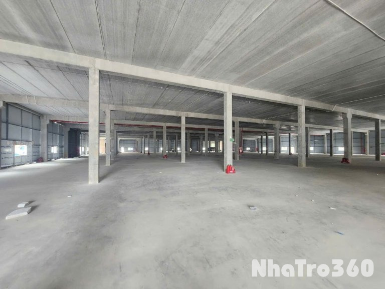 CHO THUÊ NHÀ XƯỞNG MỚI XÂY 12.000M² TẠI KCN QUANG MINH - PCCC TỰ ĐỘNG, TRẠM ĐIỆN 1000KVA ( Chia đôi được thành 6.000 M2)