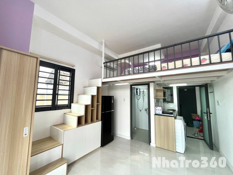 Cho thuê căn hộ Duplex (có gác), Q4, đường Tôn Thất Thuyết, ban công, máy giặt riêng