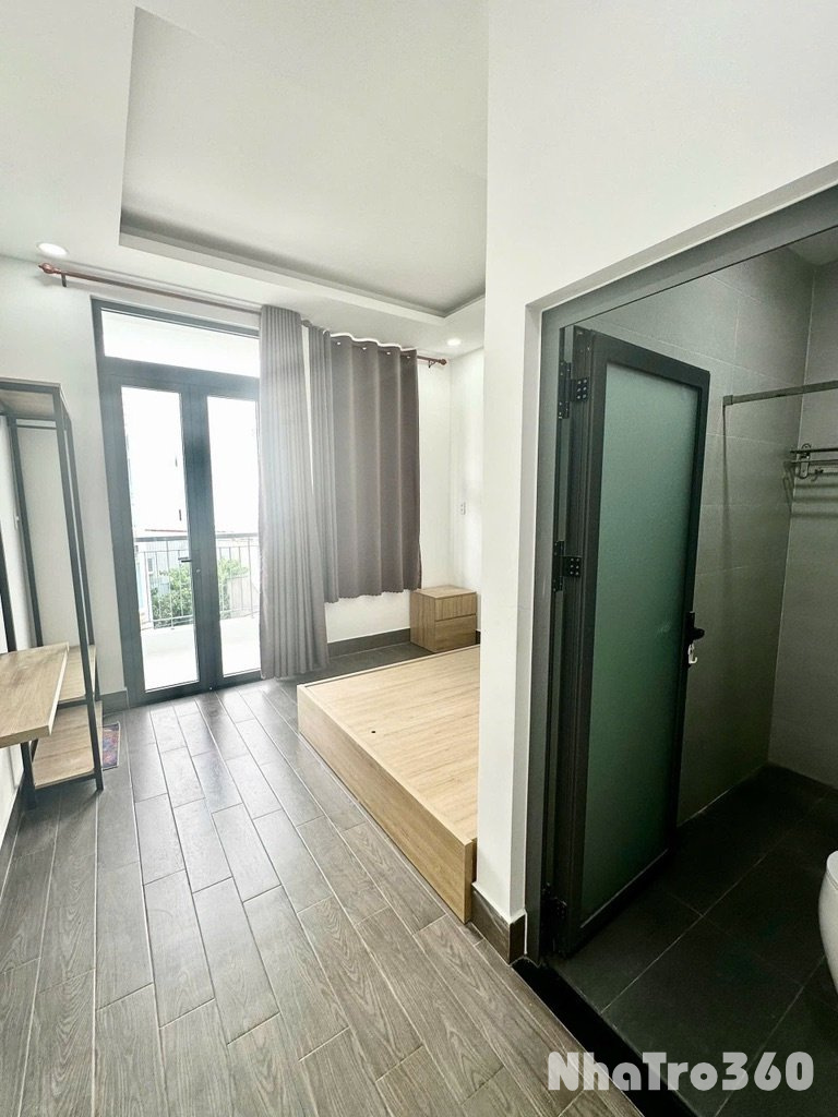 Full nội thất, studio, ban công, giá rẻ